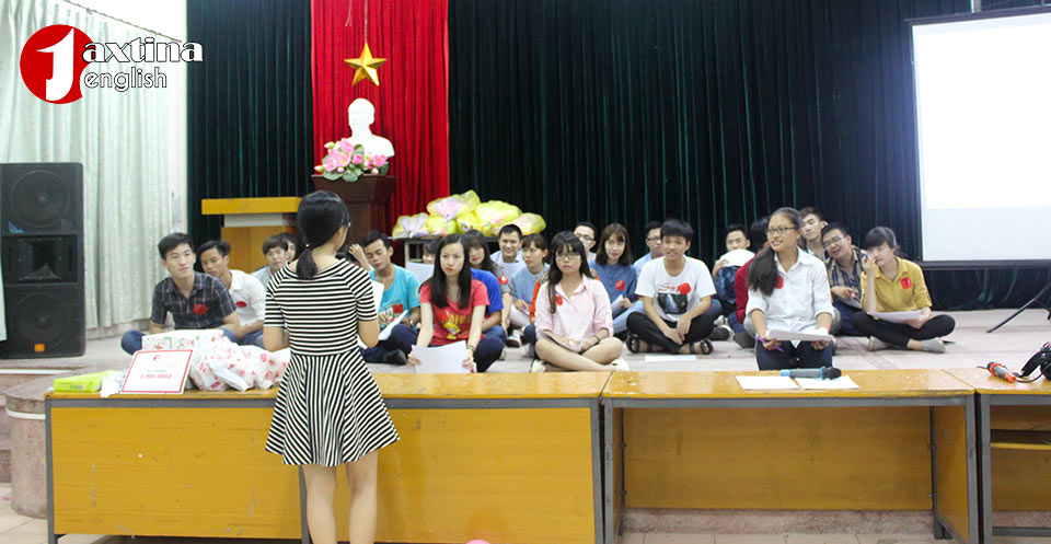 giao lưu giáo viên và học viên