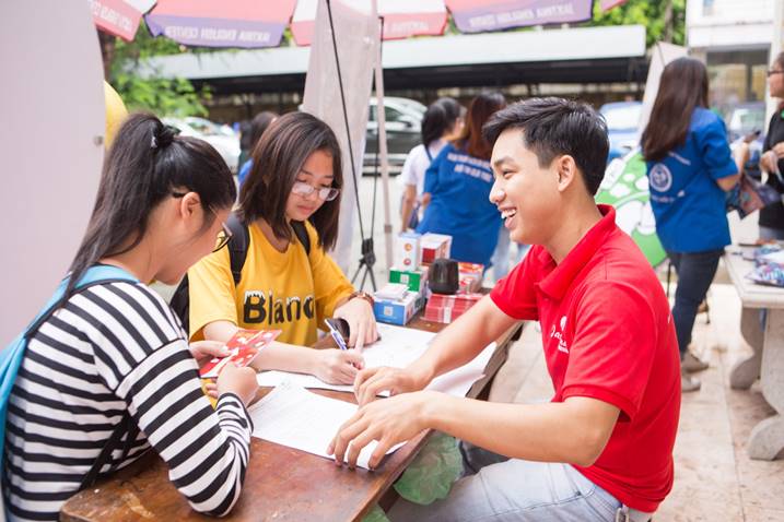 Chào Tân Sinh Viên FTU 2017