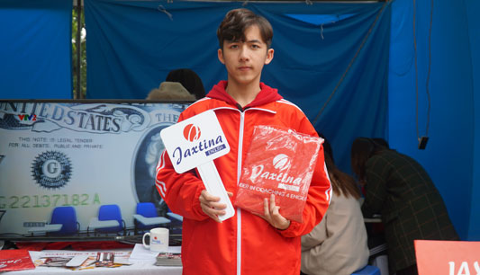 chào tân sinh viên