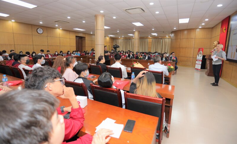 hợp tác chiến lược với đh bách khoa